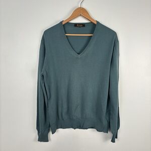 Loro Piana Baby Cashmere Mens Size 50 100% Cashmere V-Neck Sweater Italy FLAWED